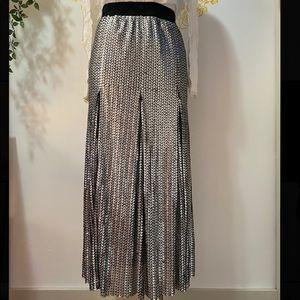NWT Maje sequin skirt